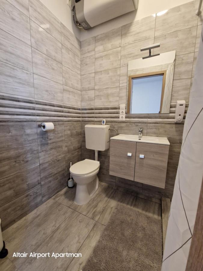 Altair Airport Apartman 베체스 외부 사진