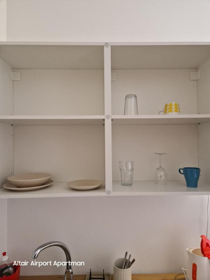 Altair Airport Apartman 베체스 외부 사진